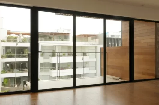 EDIFICIO PACARITAMBO